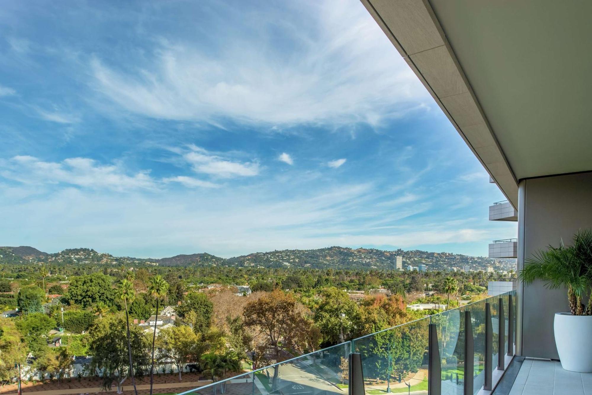 Waldorf Astoria Beverly Hills Hotel Los Angeles Exterior photo